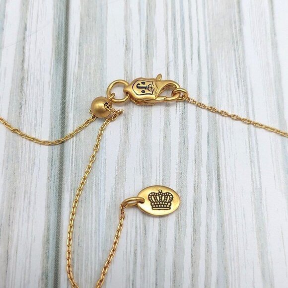Juicy Couture Gold Tone Pendant Chain Necklace MOON & STARS Long Adjusts to ALL - Picture 8 of 9